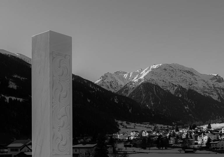 Datei:Stele Müstair01.jpg