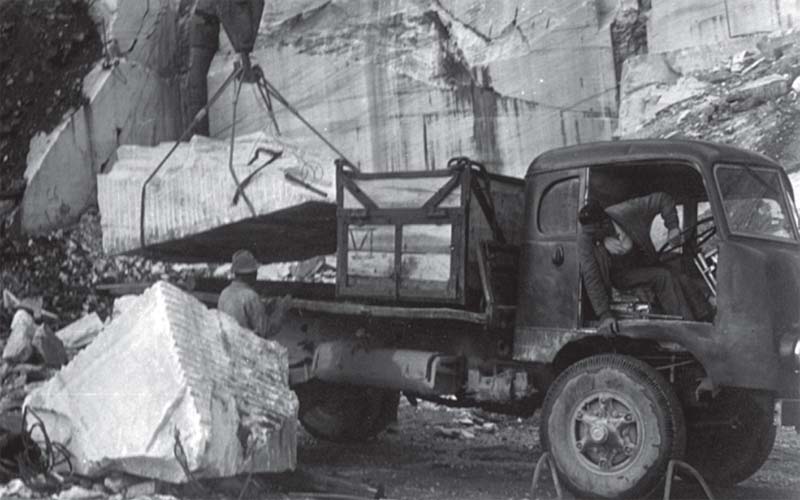 Datei:71 Sonzogno.jpg