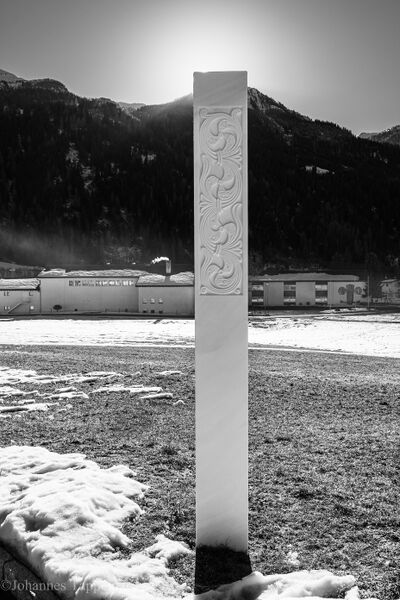 Datei:Stele Elias Wallnöfer Müstair ©Foto Johannes Tappeiner (3).jpg